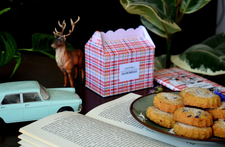 SCOTTISH TOUCH sofyaa (5)